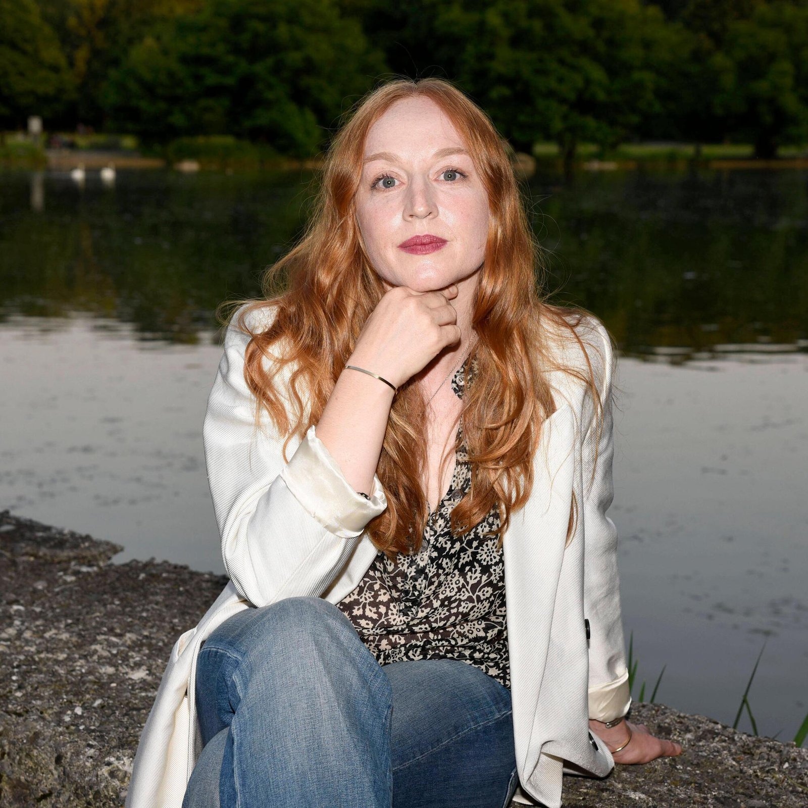 deutsche schauspielerin mit roten haaren